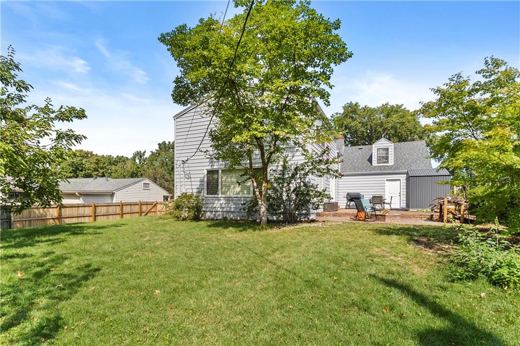 3409 West 71st Street Prairie Village, KS 66208 - Photo 8 of 9