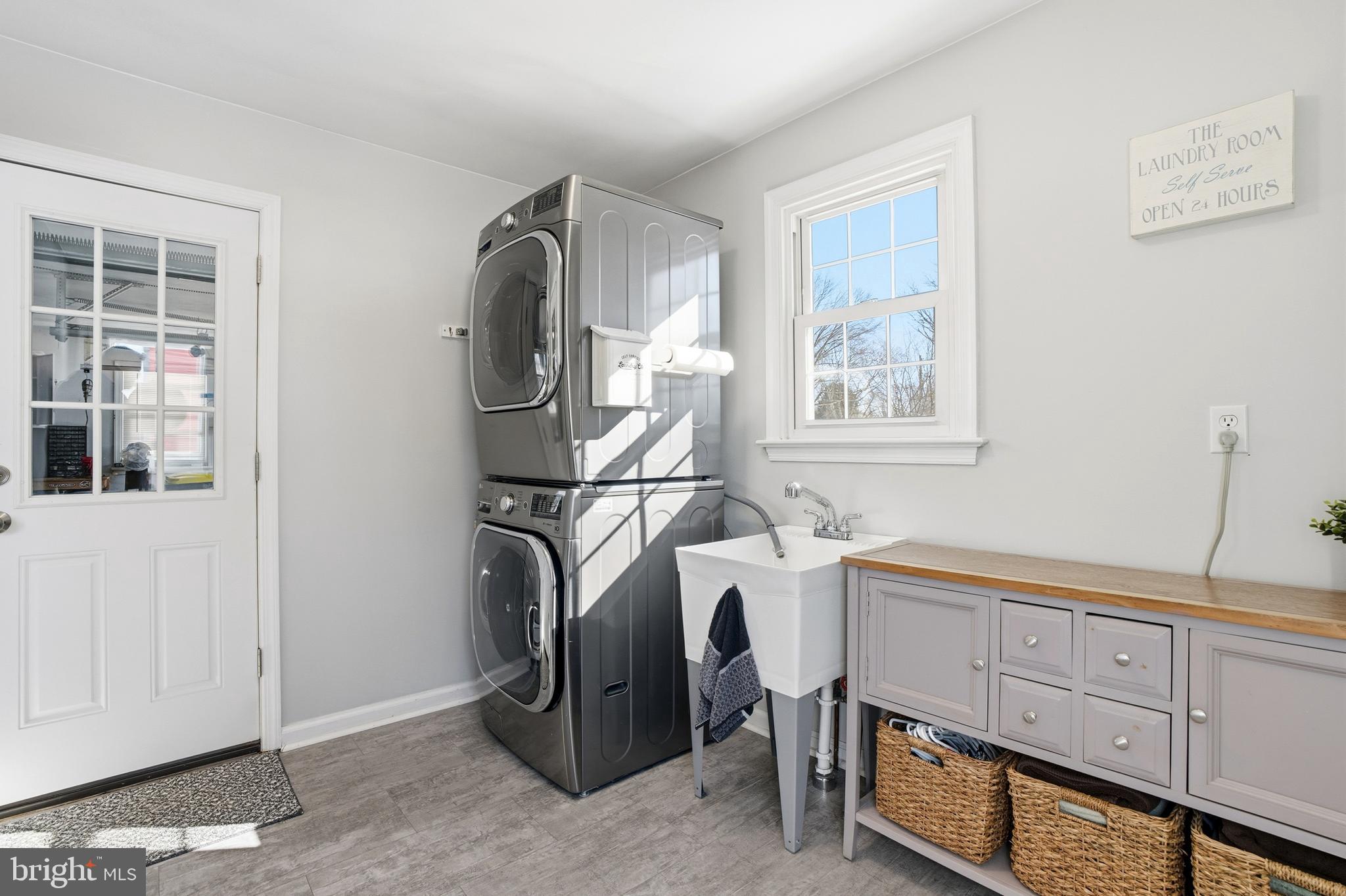 60 Pebble Ridge Road Warrington, PA 18976 - Photo 21 of 53 Laundry/mudroom