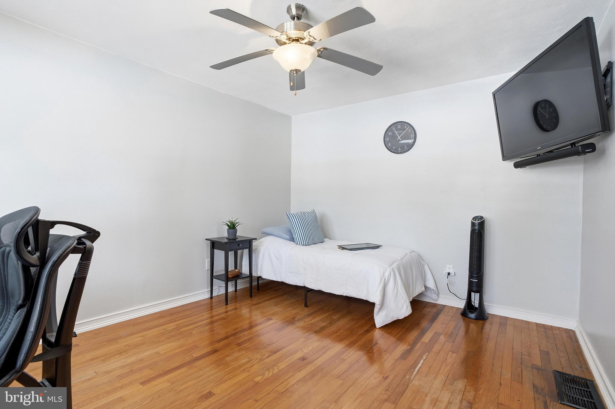 60 Pebble Ridge Road Warrington, PA 18976 - Photo 7 of 53 1st floor bedroom or office