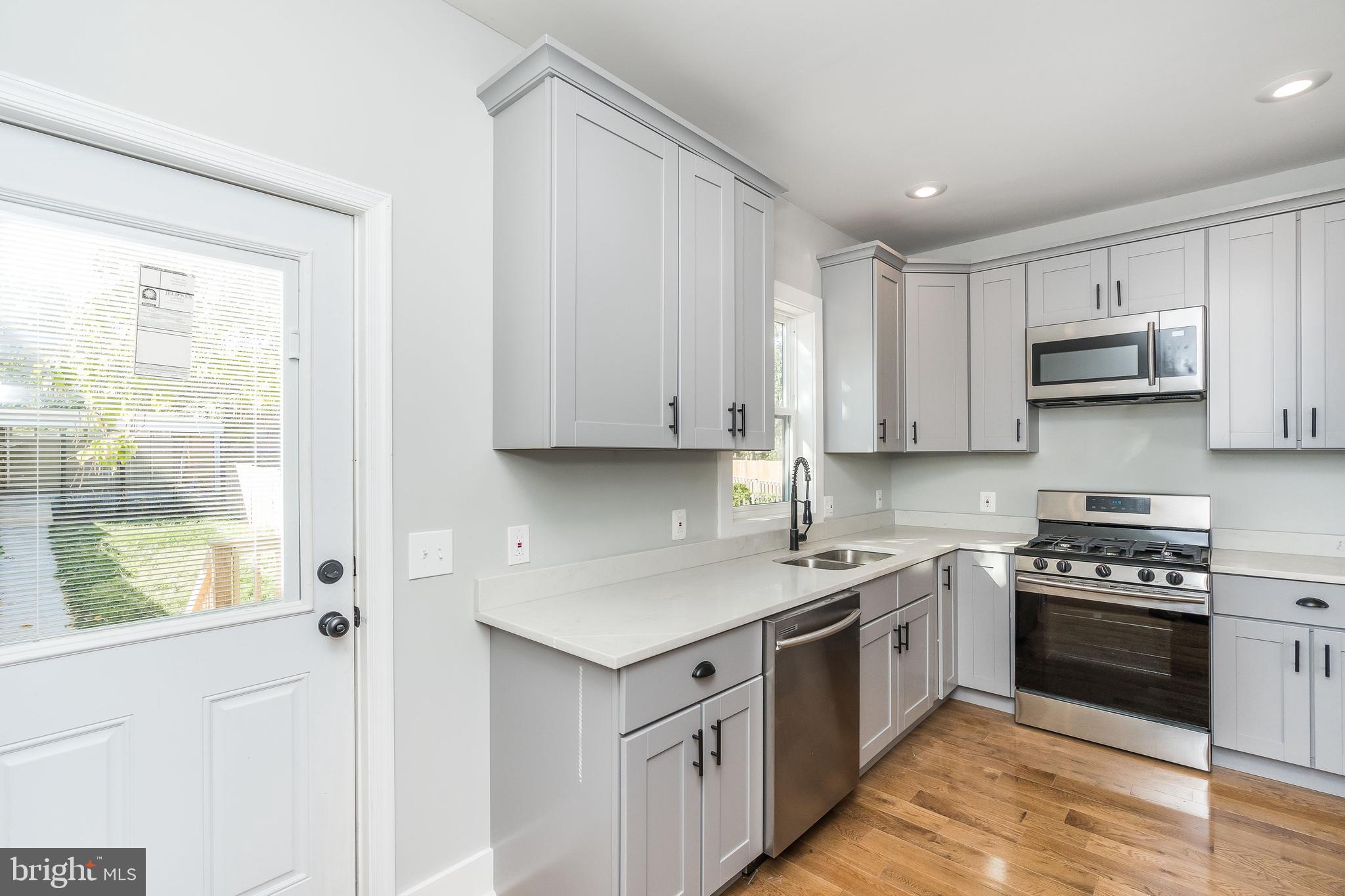 804 Decatur Street Northwest Washington, DC 20011 - Photo 11 of 25 Gallery Image 11