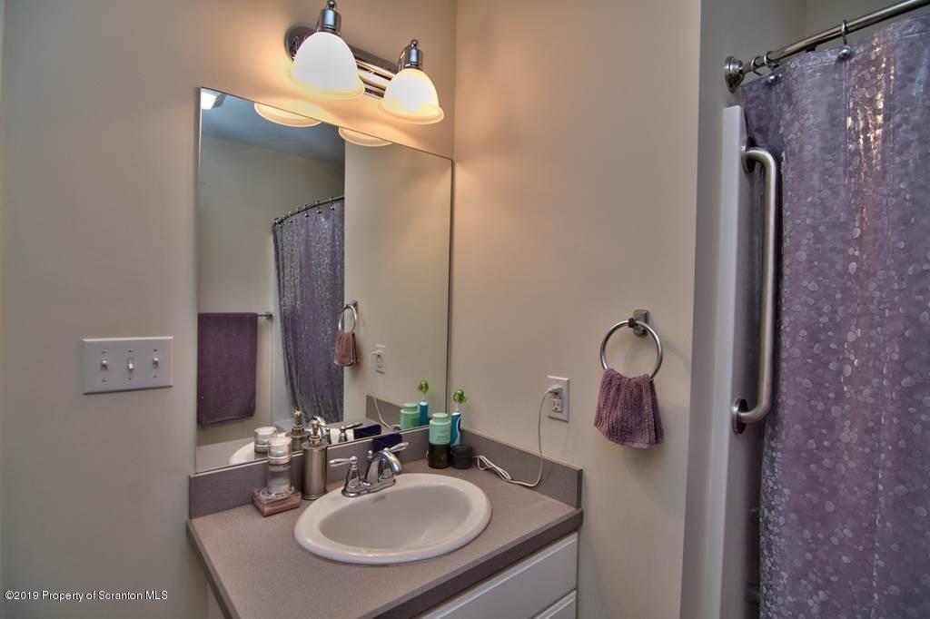 35 Wyndham Road Clarks Summit, PA 18411 - Photo 31 of 36 Gallery Image 31