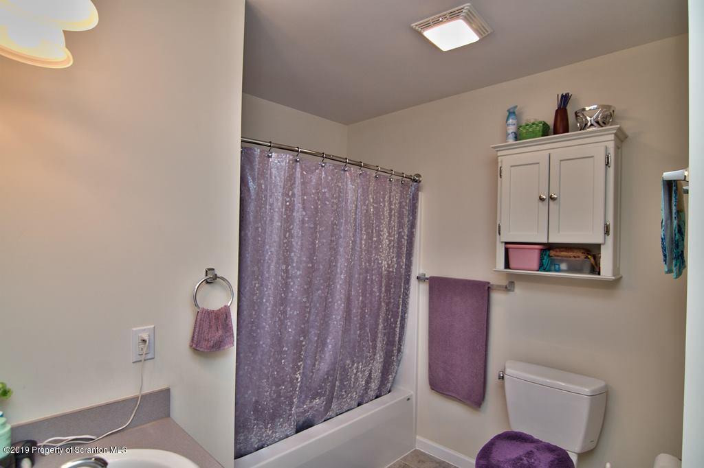 35 Wyndham Road Clarks Summit, PA 18411 - Photo 33 of 36 Gallery Image 33