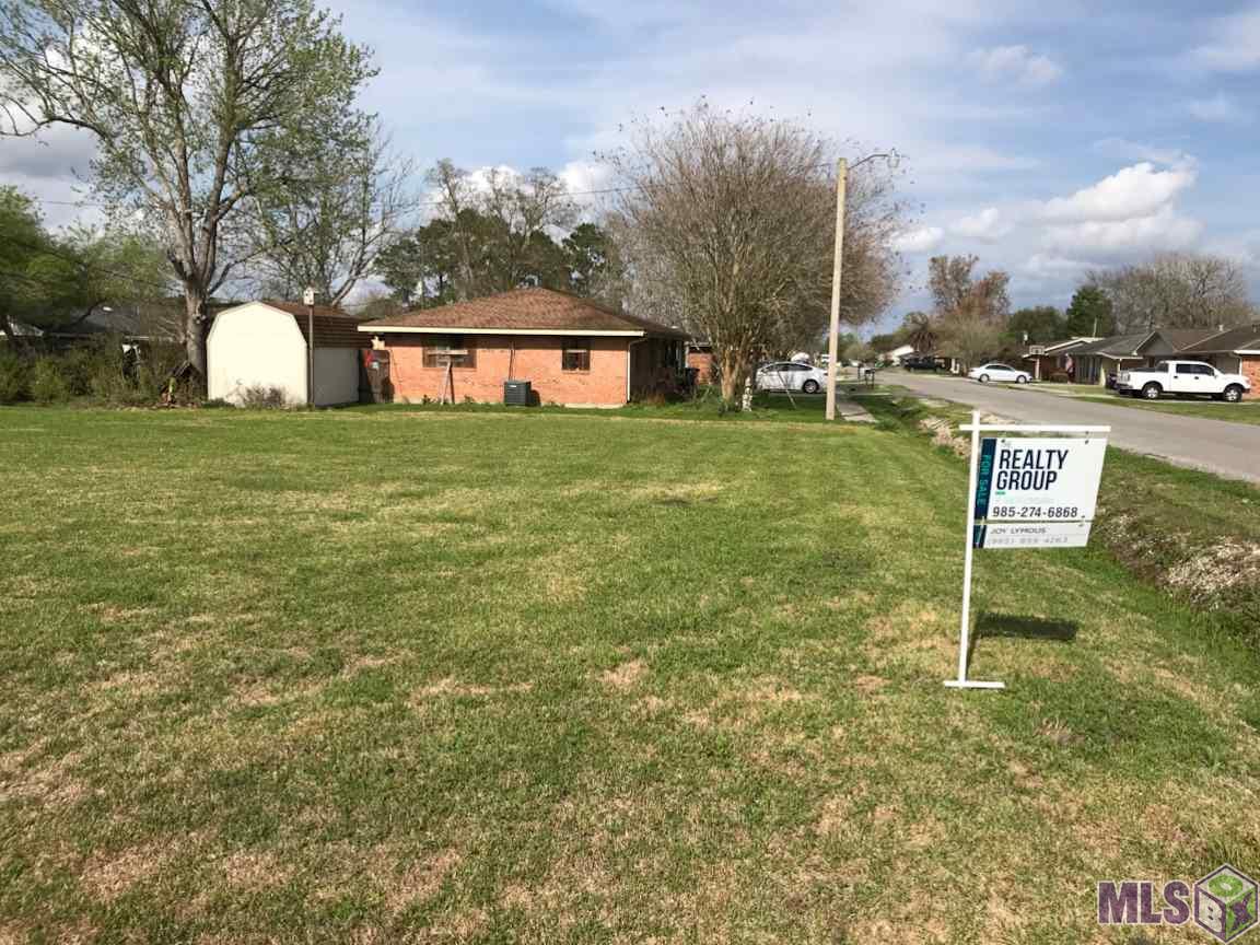574 Church Street Raceland, LA 70394 - Photo 2 of 2