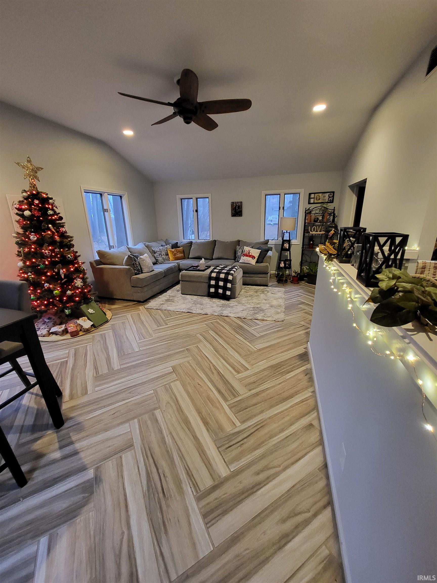 1680 South Ridgeview Road Logansport, IN 46947 - Photo 2 of 33