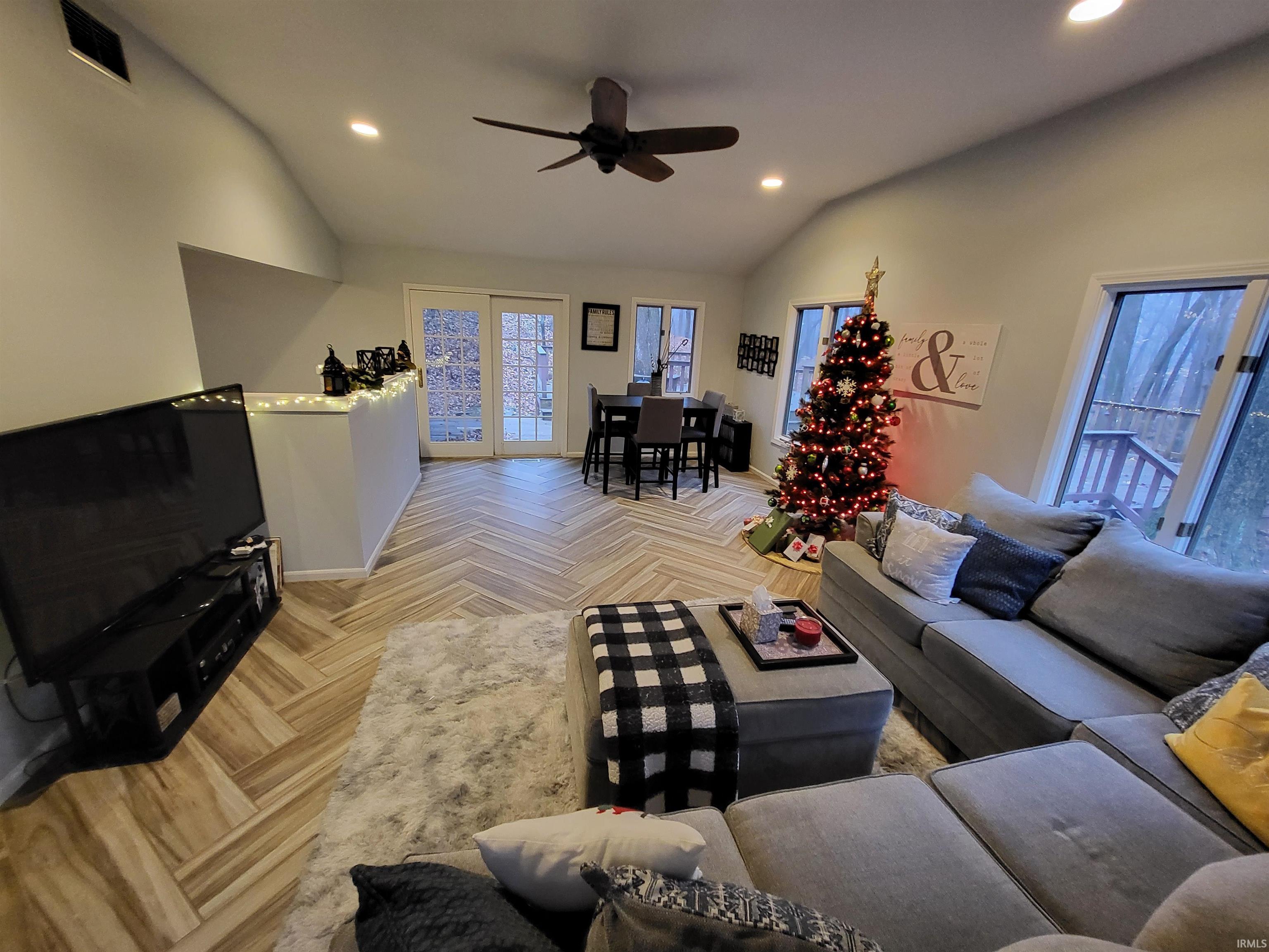 1680 South Ridgeview Road Logansport, IN 46947 - Photo 5 of 33