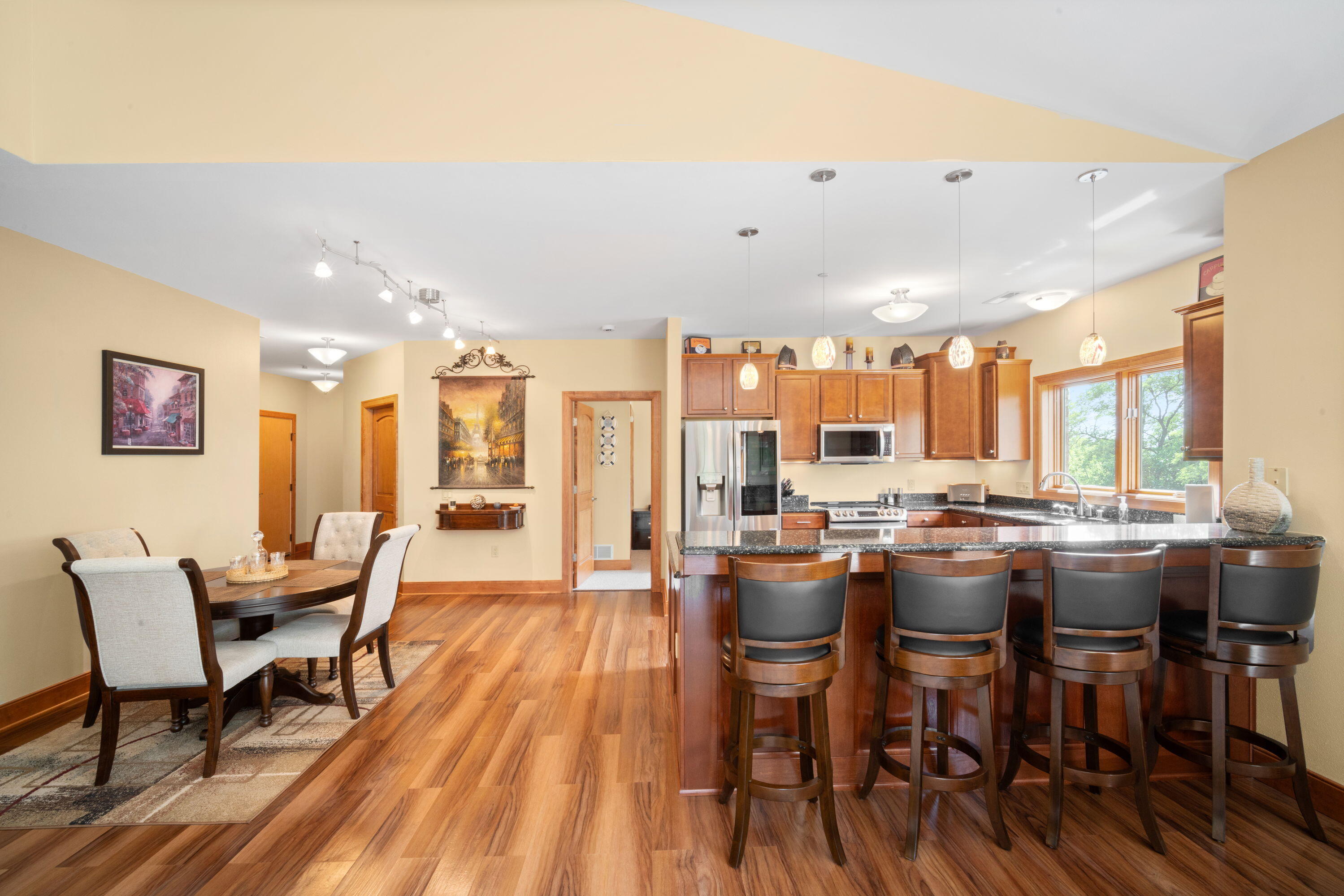 N51W34681 Wisconsin Avenue, Unit 3116 Oconomowoc, WI 53069 - Photo 10 of 26 9_imgDSC08661