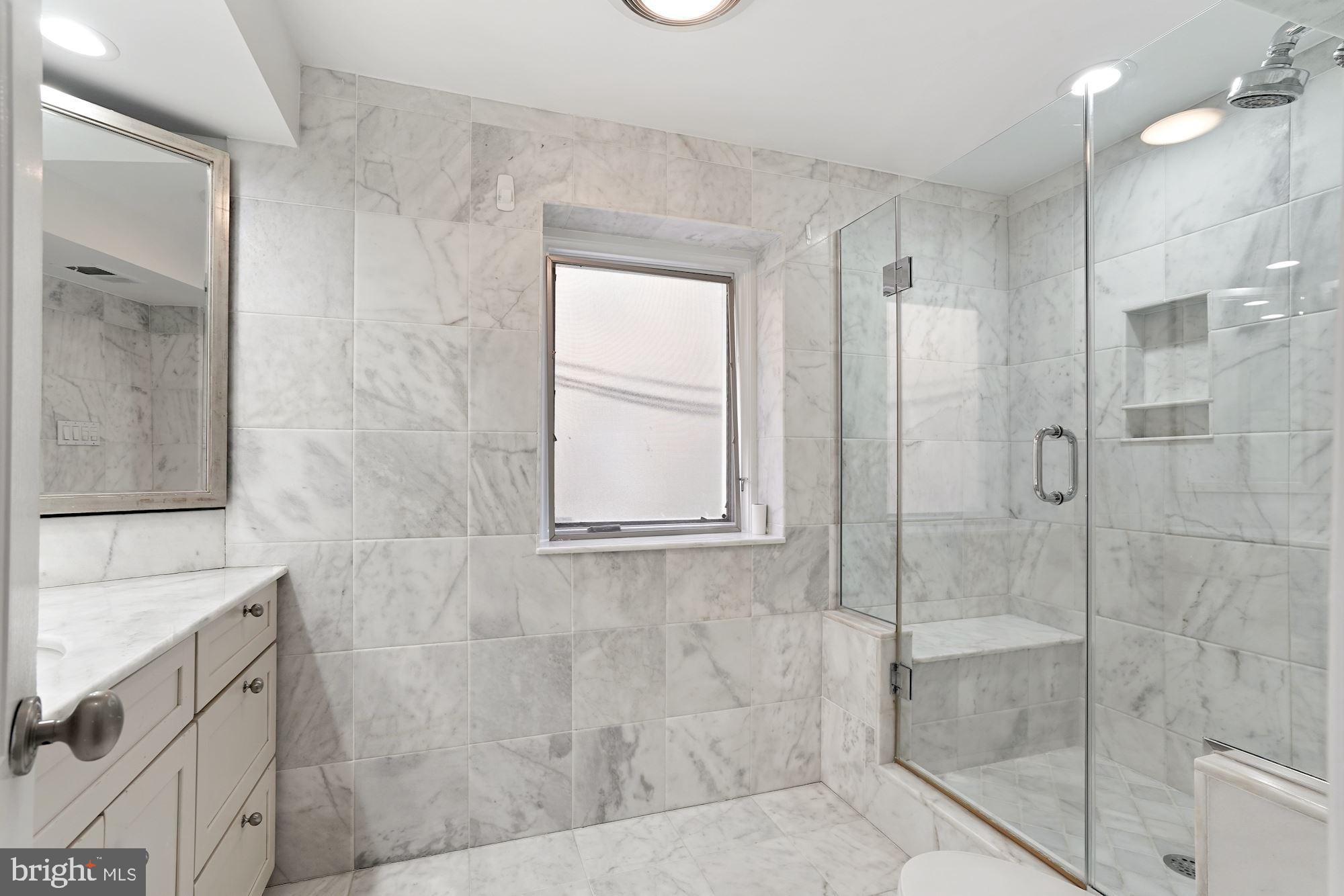 1675 Wisconsin Avenue Northwest Washington, DC 20007 - Photo 24 of 36 Owner's Bathroom