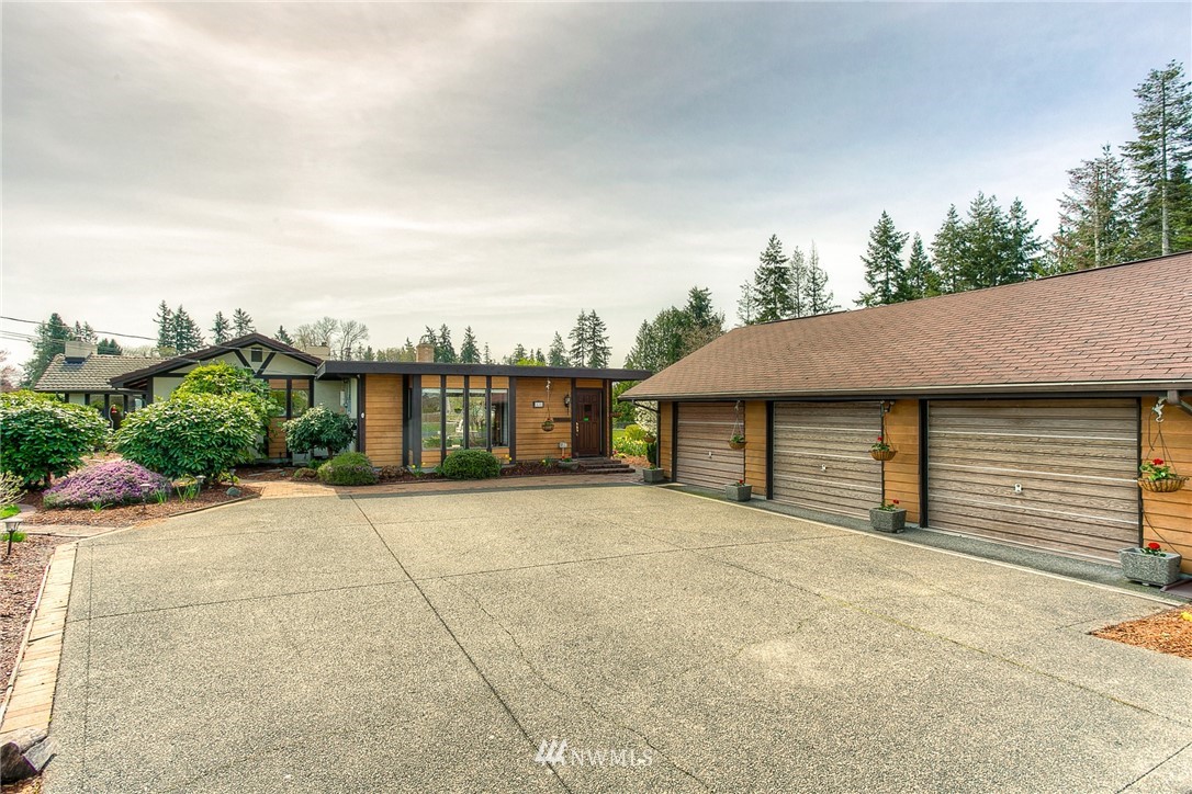 4018 Caldwell Road East Edgewood, WA 98372 - Photo 1 of 24 Gallery Image 1