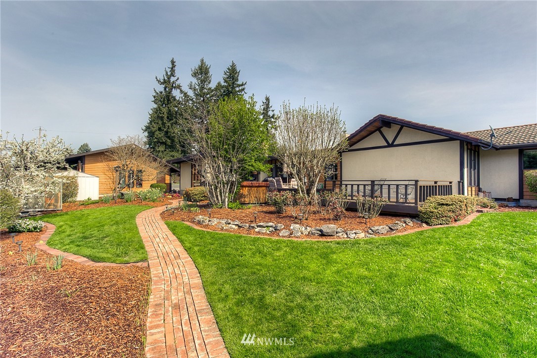 4018 Caldwell Road East Edgewood, WA 98372 - Photo 23 of 24 Gallery Image 23