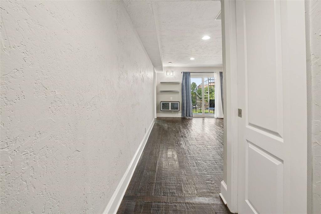 1503 Signal Ridge Place Rockwall, TX 75032 - Photo 5 of 40