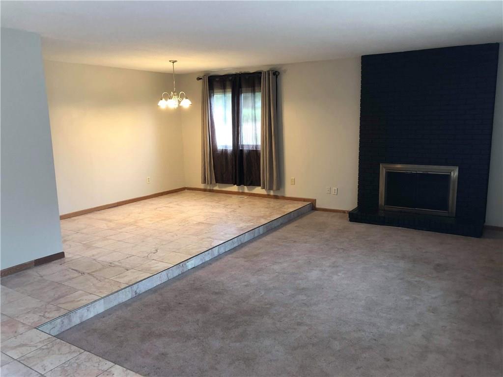 4451 Mitthoeffer Road Indianapolis, IN 46235 - Photo 3 of 15 Gallery Image 3