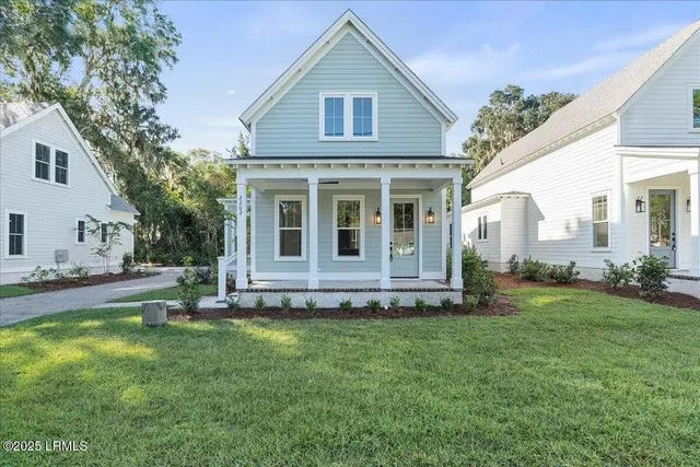 $689,000 | 2202 National Street, Beaufort, SC 29902