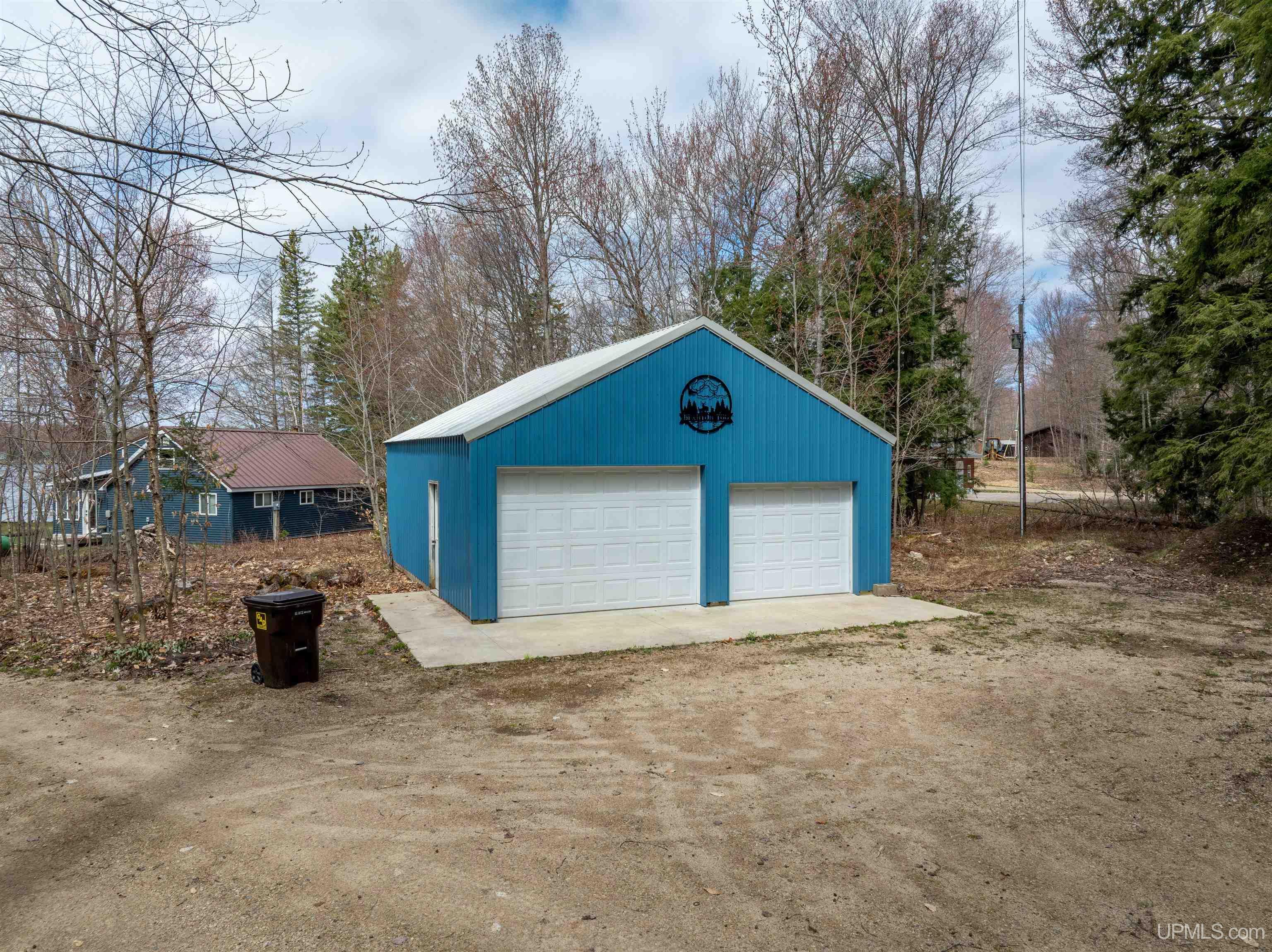 3865 Peninsula Point Road Munising, MI 49862 - Photo 45 of 88