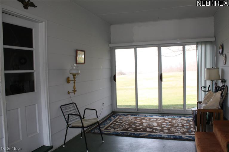 5264 Harper Road Solon, OH 44139 - Photo 20 of 25 breezeway