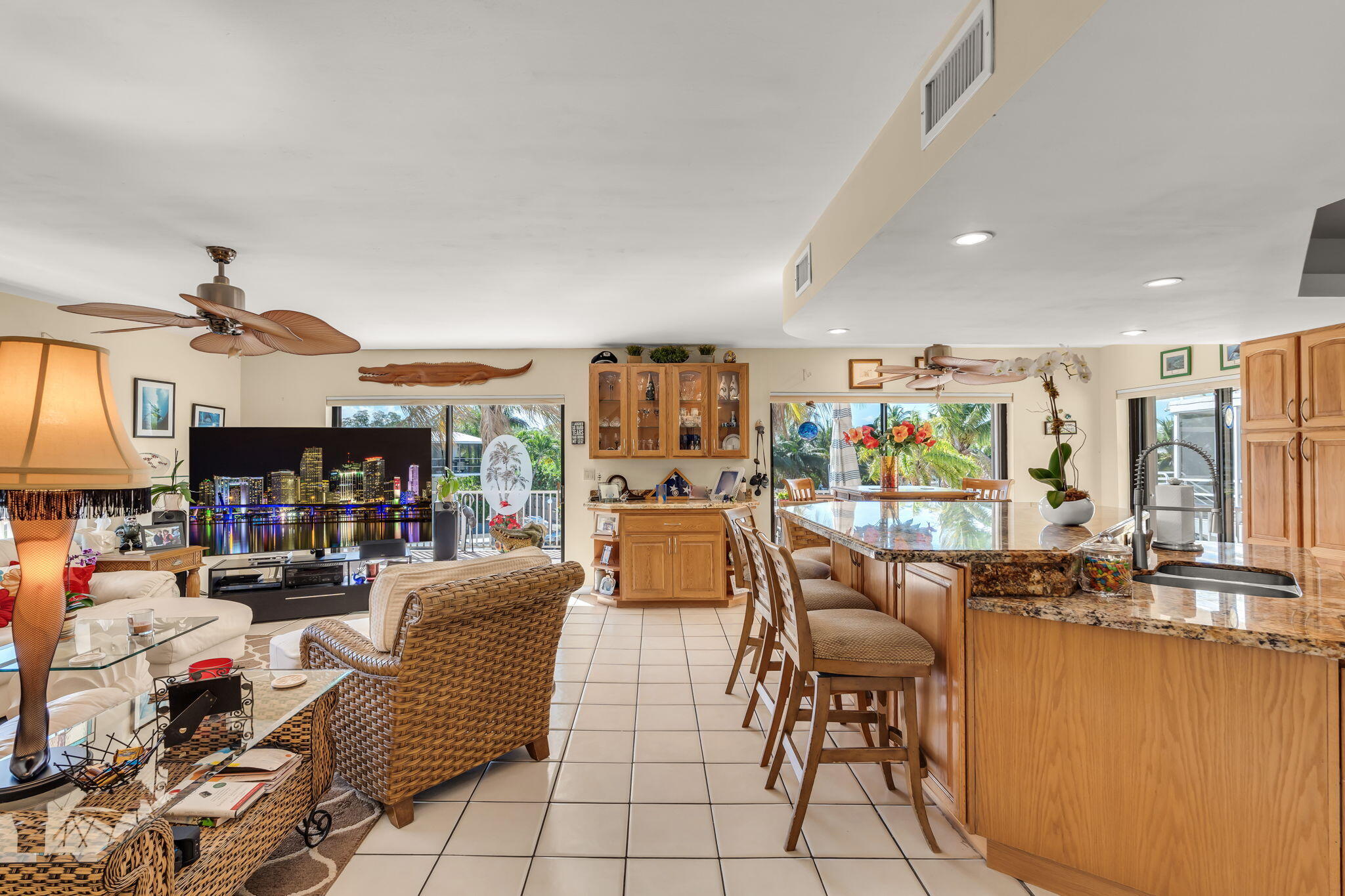 13 Center Lane Key Largo, FL 33037 - Photo 12 of 63 10-web-or-mls-13CenterLn-31