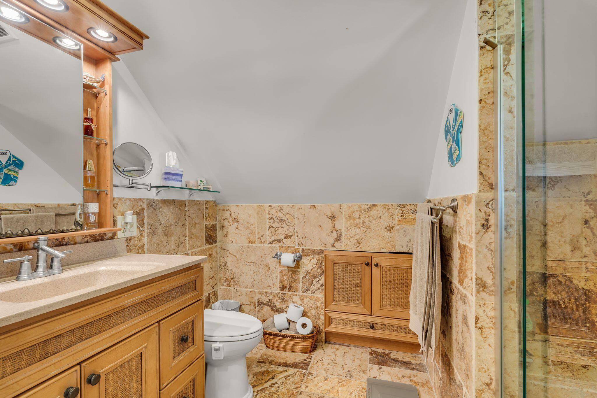 13 Center Lane Key Largo, FL 33037 - Photo 33 of 63 31-web-or-mls-13CenterLn-47