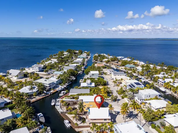 $1,295,000 | 13 Center Lane, Key Largo, FL 33037