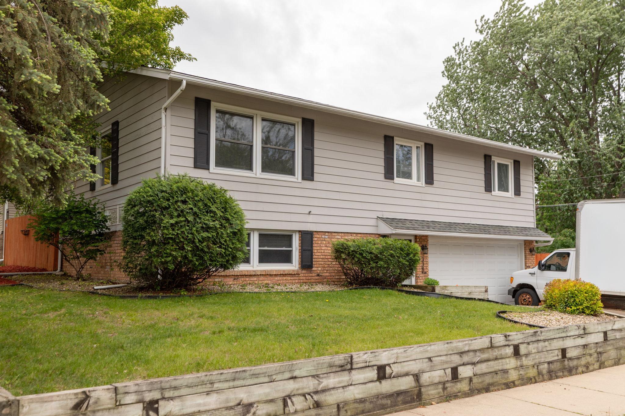 338 27th Street Northeast Rochester, MN 55906 - Photo 1 of 1 Gallery Image 1