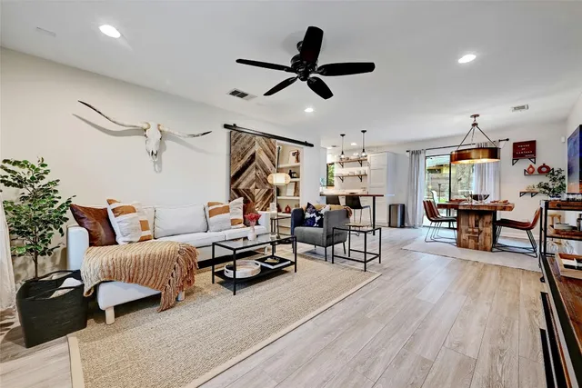 $3,995 | 2511 Friar Tuck Lane, Austin, TX 78704