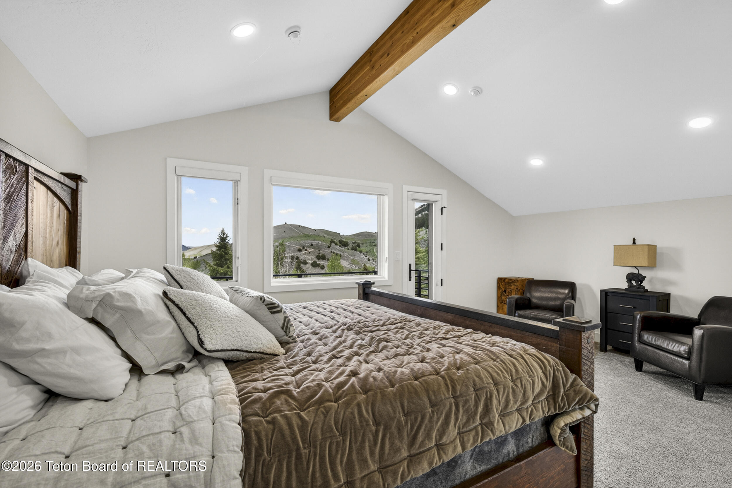 480 Henley Road Jackson, WY 83001 - Photo 19 of 57 Master view