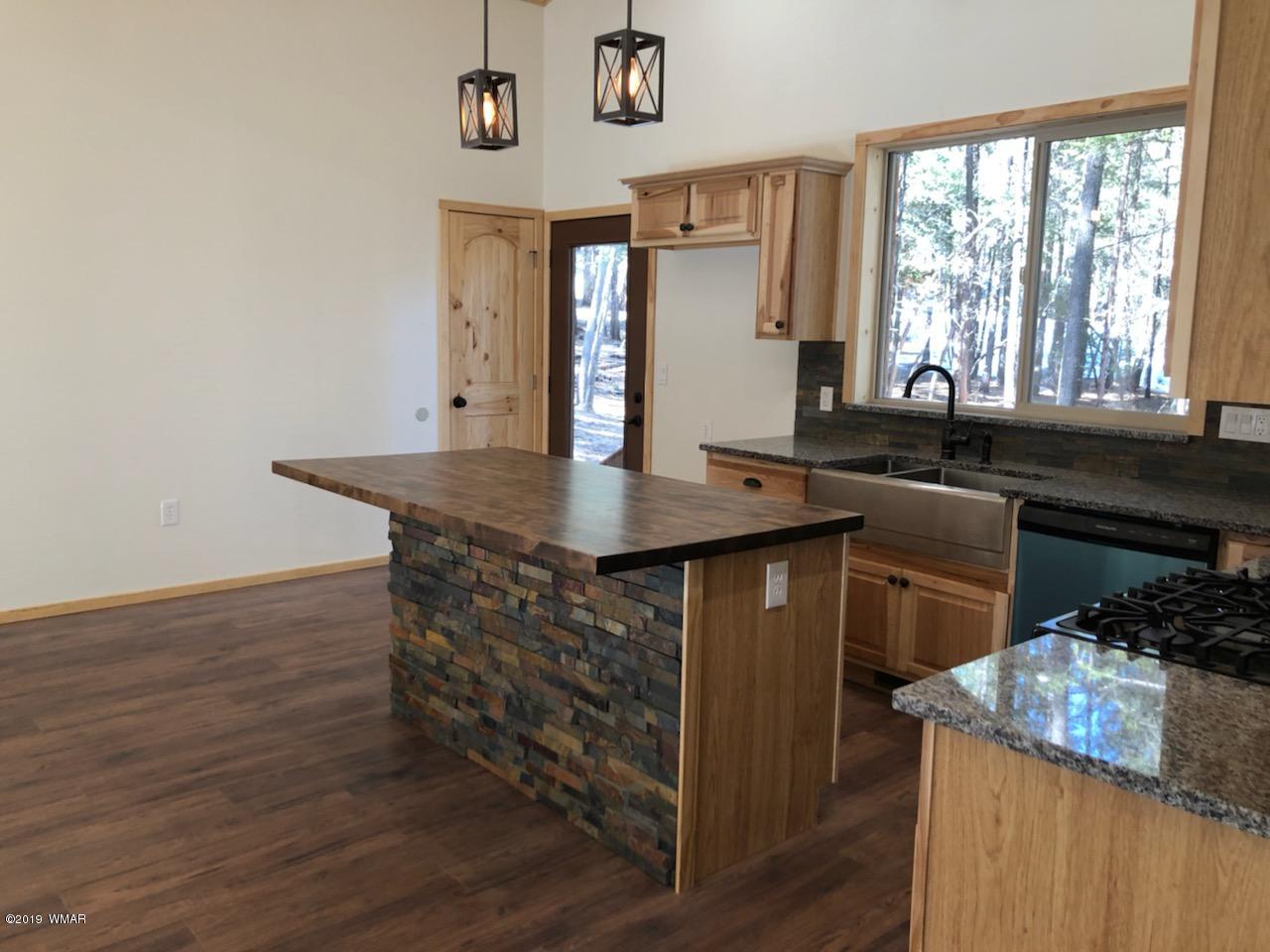 3 2071st Alpine, AZ 85920 - Photo 9 of 102