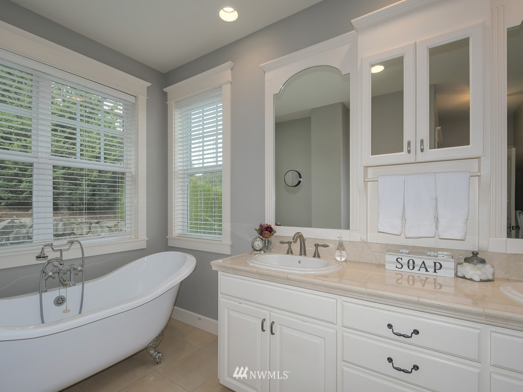 3023 Northwest 3rd Avenue Camas, WA 98607 - Photo 10 of 35