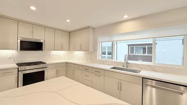 $5,500 | 4841 Canyon View, San Diego, CA 92117