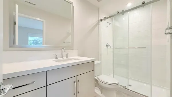 $5,500 | 4841 Canyon View, San Diego, CA 92117