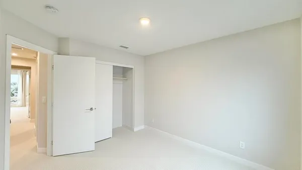 $5,500 | 4841 Canyon View, San Diego, CA 92117