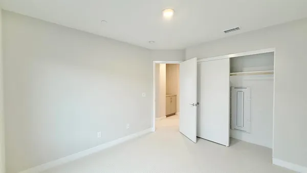 $5,500 | 4841 Canyon View, San Diego, CA 92117