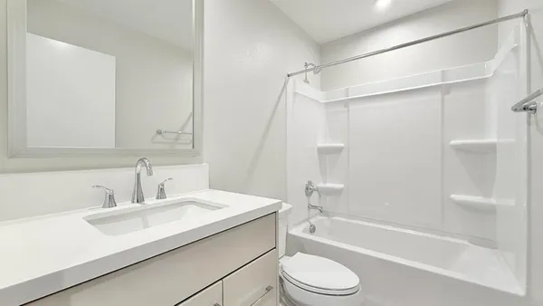 $5,500 | 4841 Canyon View, San Diego, CA 92117