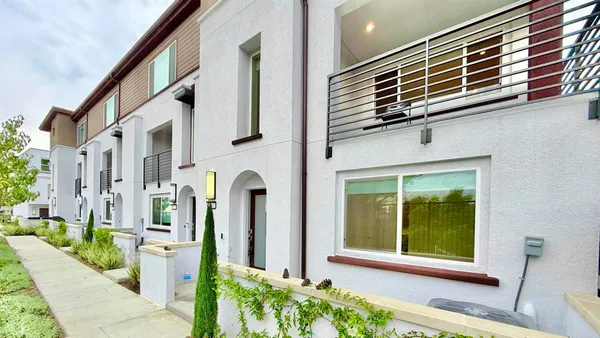 $5,500 | 4841 Canyon View, San Diego, CA 92117