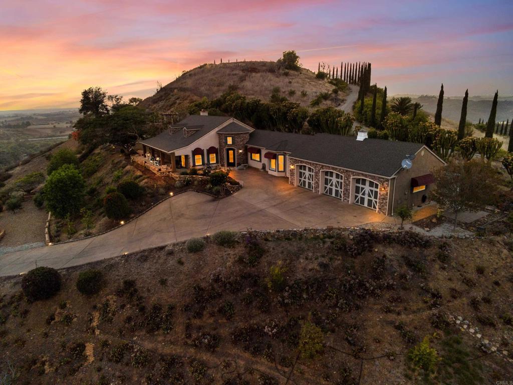 30419 Canyon Estates Road Vista, CA 92084 - Photo 12 of 72