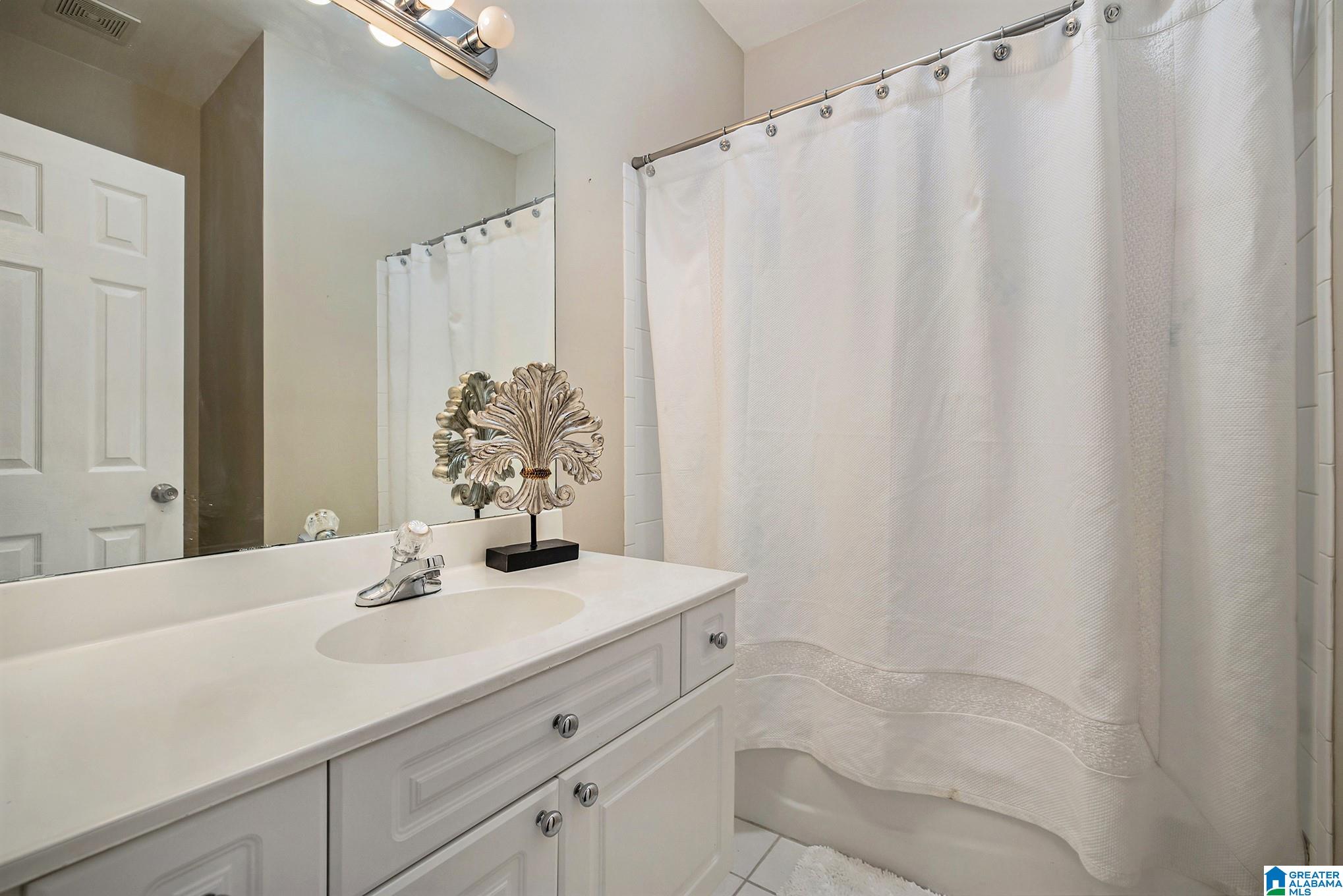 629 Meadow Ridge Drive Birmingham, AL 35242 - Photo 20 of 30