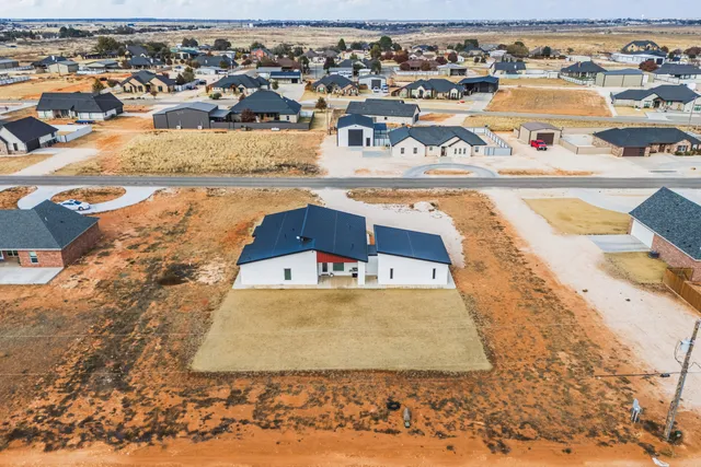 a picture of city view