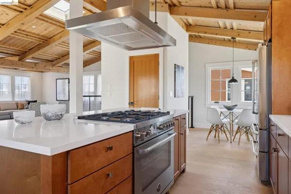 $1,995,000 | 4436 Howe Street, Oakland, CA 94611