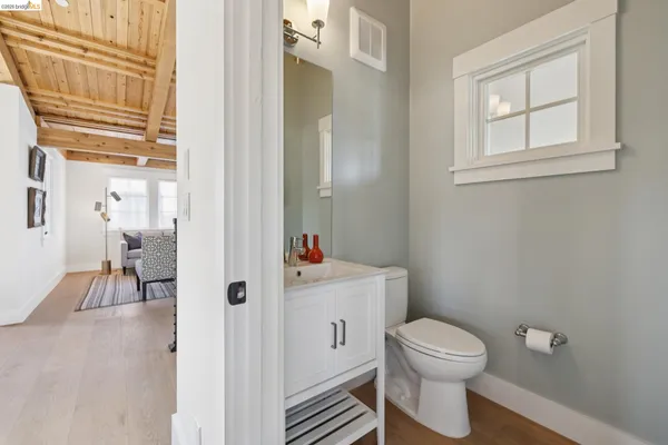 $1,995,000 | 4436 Howe Street, Oakland, CA 94611