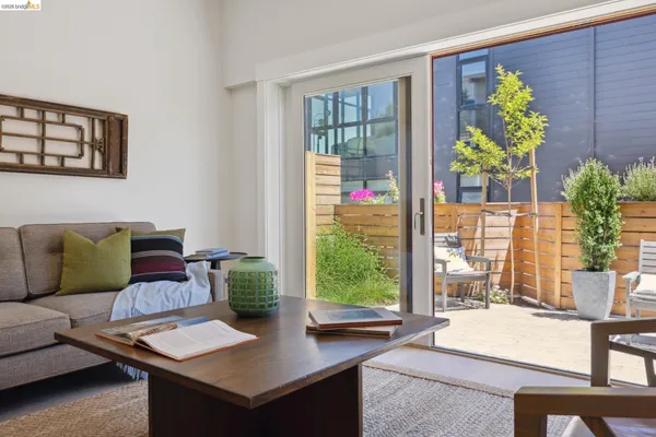 $1,995,000 | 4436 Howe Street, Oakland, CA 94611