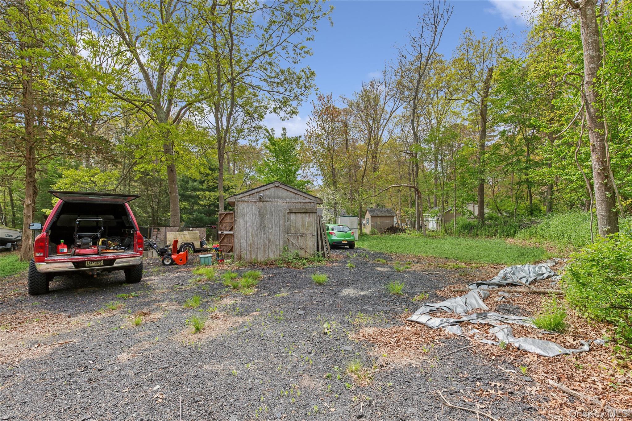 64 Giant Oak Road Ridge, NY 11961 - Photo 21 of 38