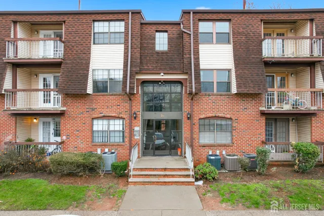 $2,500 | 1610 Green Hollow Drive, Iselin, NJ 08830