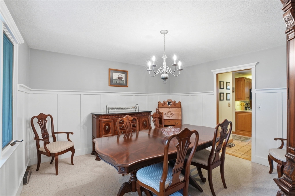 27 Bennett Road Rochester, MA 02770 - Photo 21 of 41