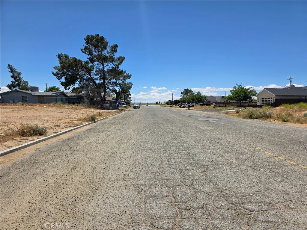 500 Isabella Edwards, CA 93523 - Photo 4 of 4