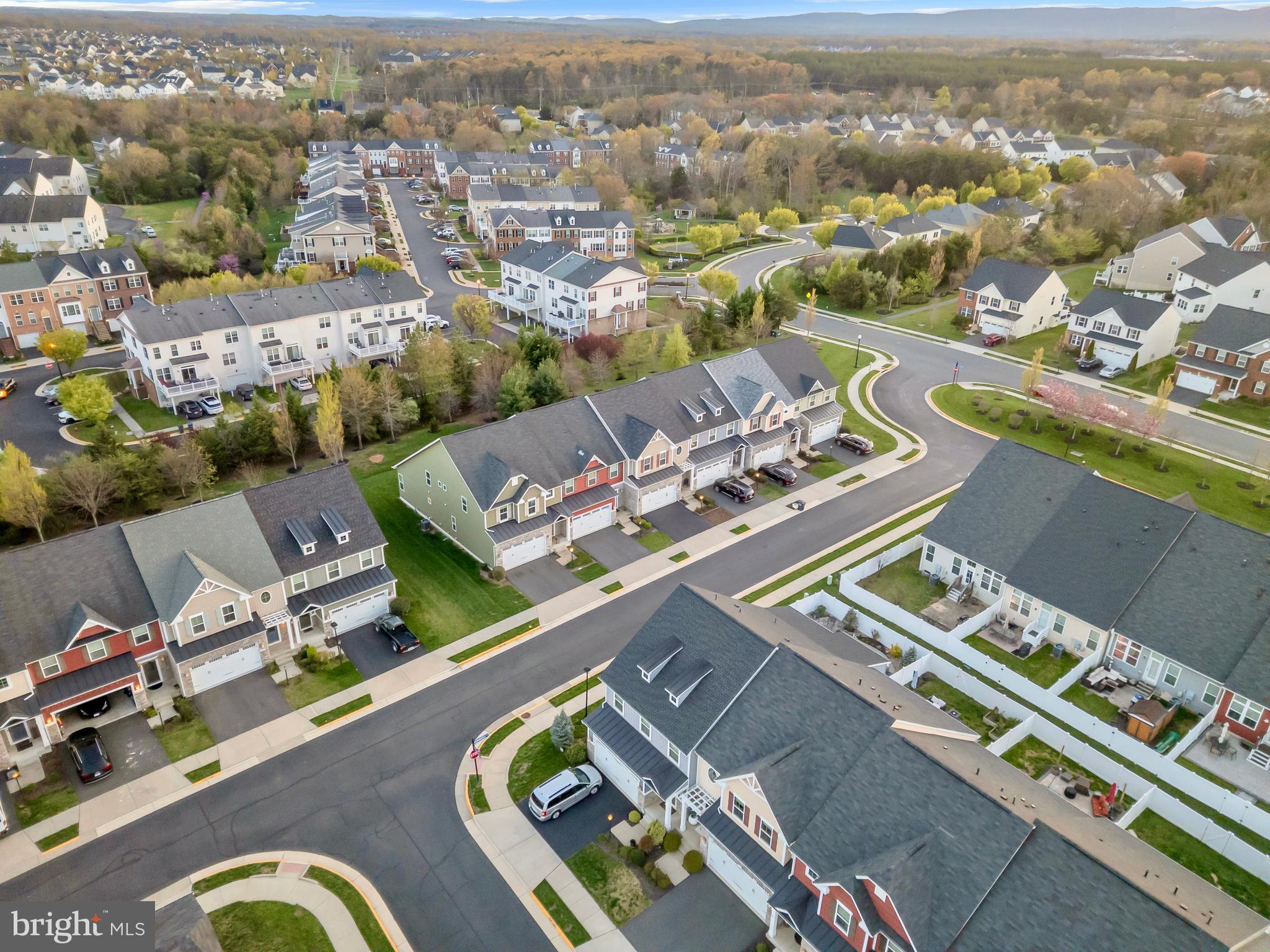 41663 McMonagle Square Aldie, VA 20105 - Photo 50 of 50 an aerial view of a city with lots of residential buildings
