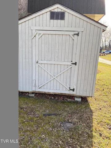 $199,900 | 13431 Stone Drive, Bristol, VA 24202