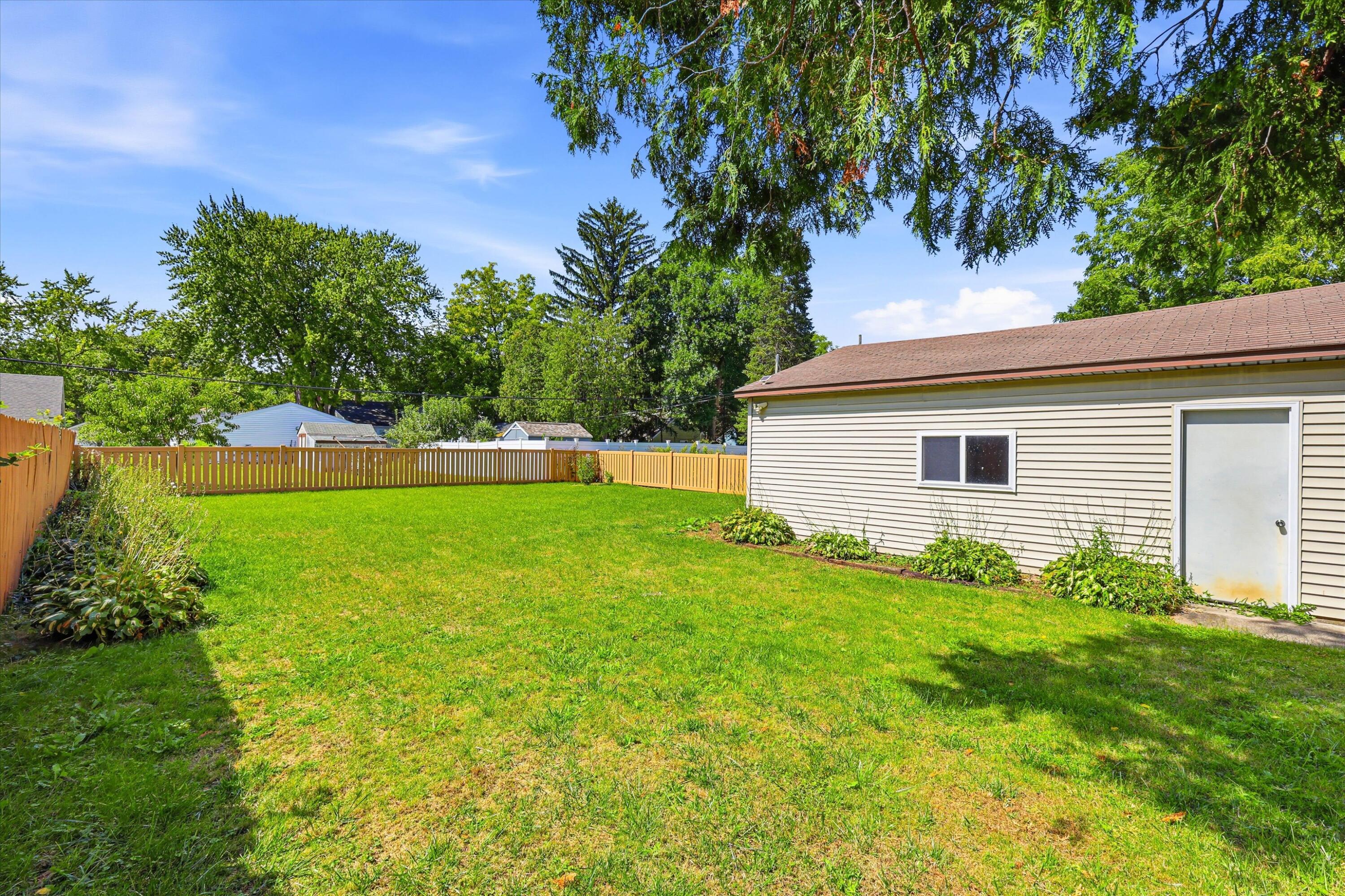 1617 North Morrison Street Appleton, WI 54911 - Photo 26 of 34 26-1617 N Morrison St-26