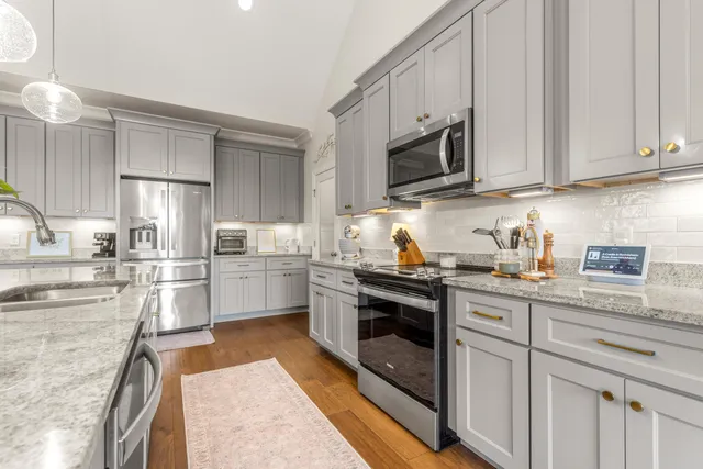 $585,000 | 6335 Satjanon Drive, Ooltewah, TN 37363