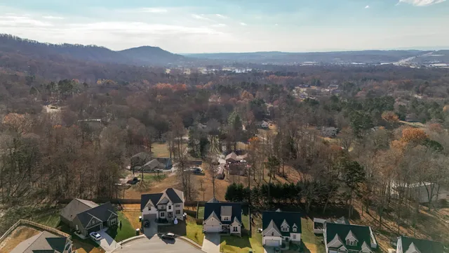 $585,000 | 6335 Satjanon Drive, Ooltewah, TN 37363