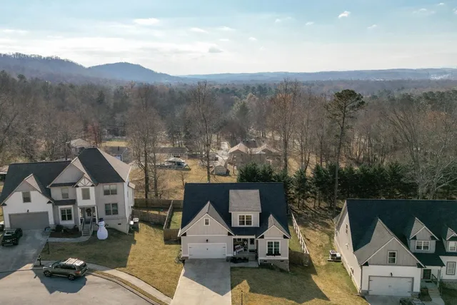 $585,000 | 6335 Satjanon Drive, Ooltewah, TN 37363
