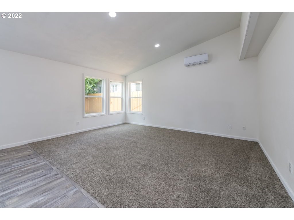 238 Grand Street Independence, OR 97351 - Photo 11 of 23 Gallery Image 11
