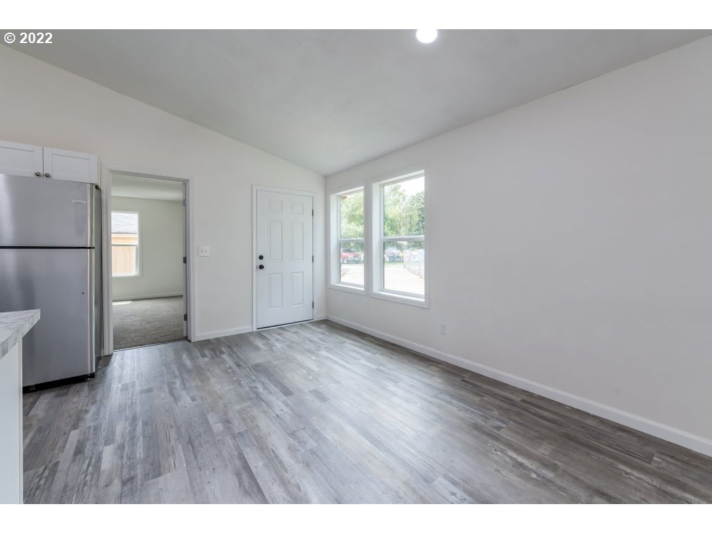 238 Grand Street Independence, OR 97351 - Photo 7 of 23 Gallery Image 7